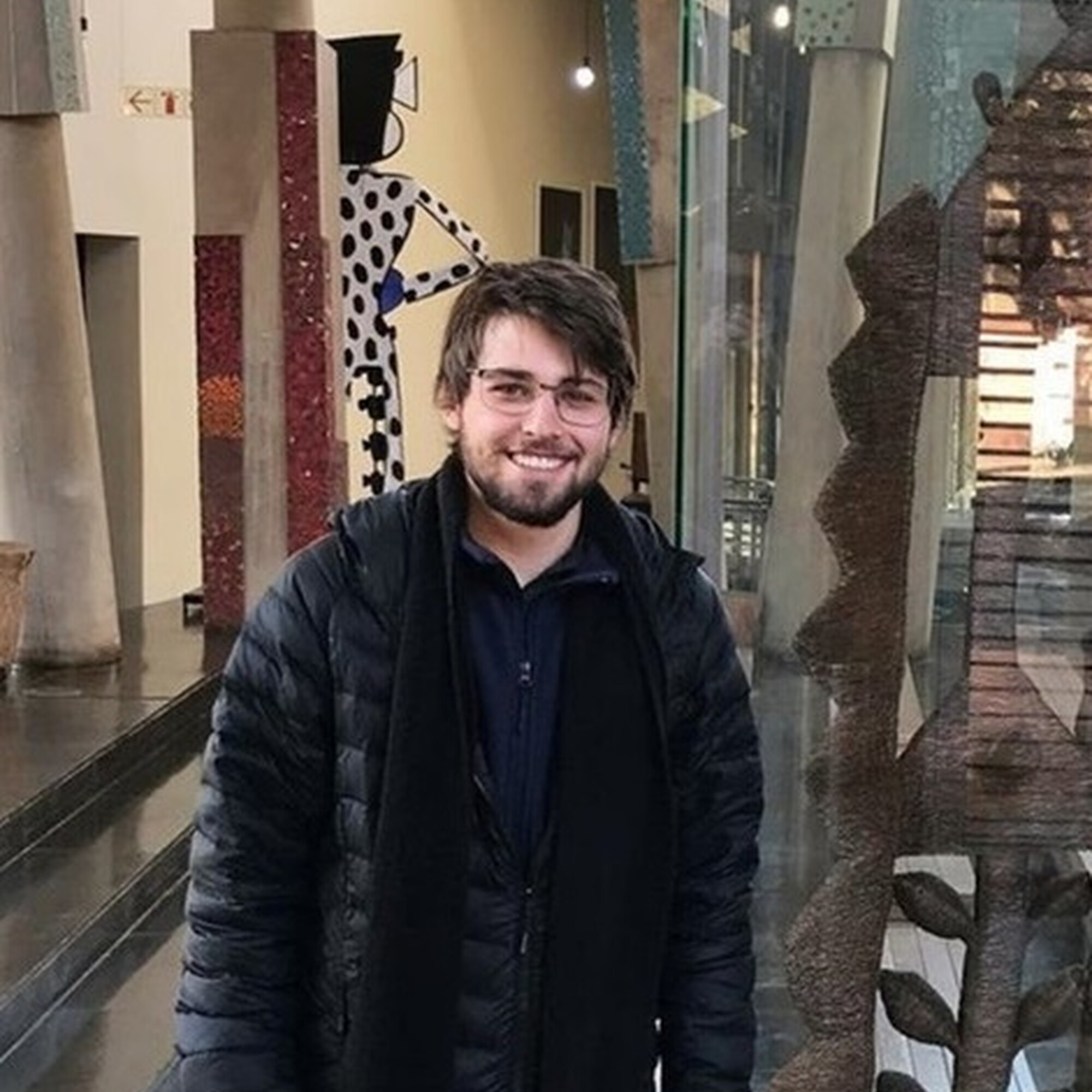 Curatorial internship de7716a4d1adb703f58ae80a1e012e12